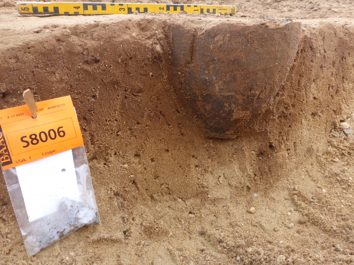 Pot uit bronstijd of vroege ijzertijd